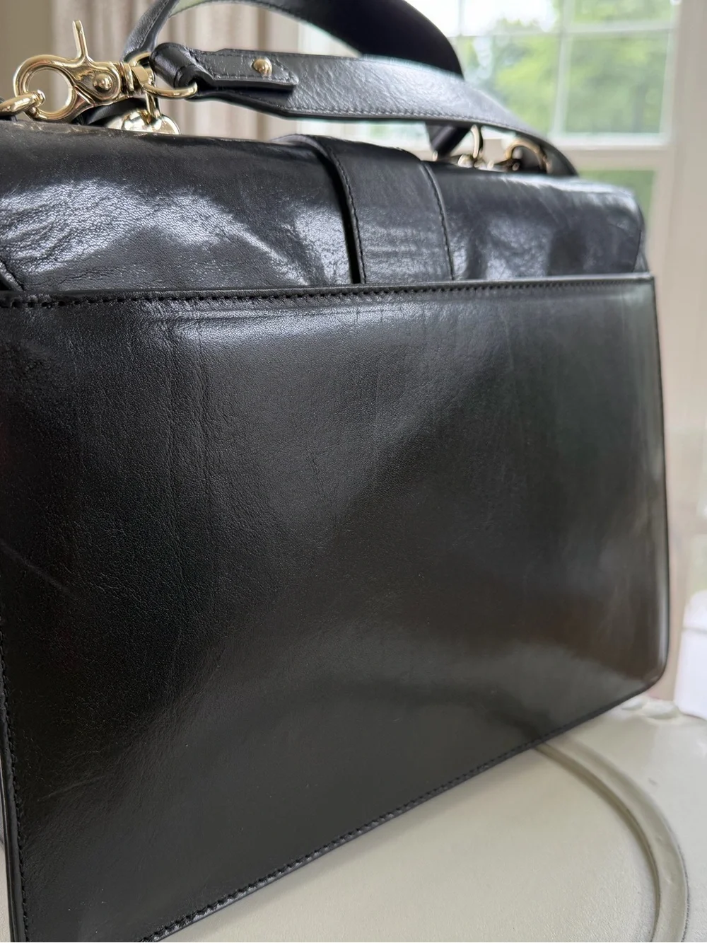 Brahmin  medium Francine Black Topsail Genuine Leather  Style Q88115900001